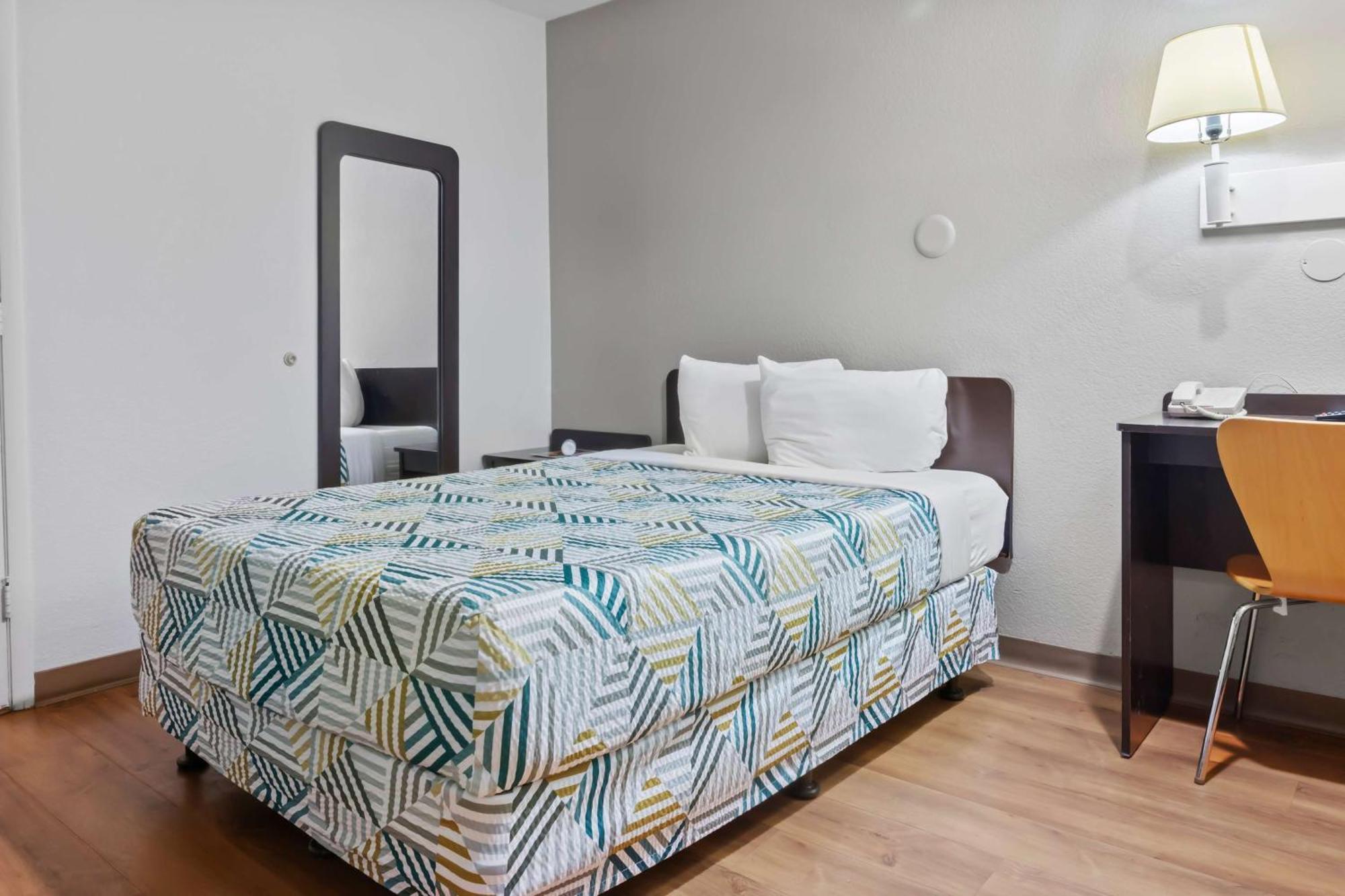 6-ventura, Ca - Hotel 2*